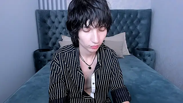 AdonBev's Live XXX Chat