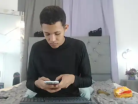 PhillipCox Chat XXX in diretta