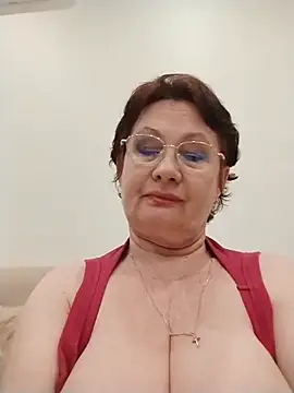 SalientClean's Live XXX Chat