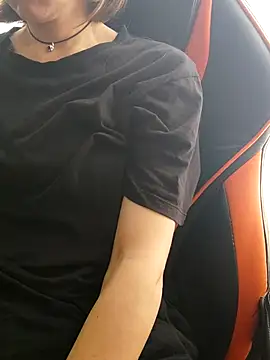 Aashikalaa's Live XXX Chat