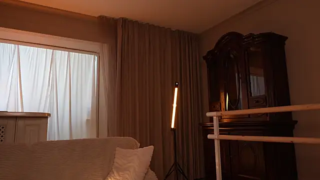 aurora_nude: απευθείας συνομιλία ΧΧΧ