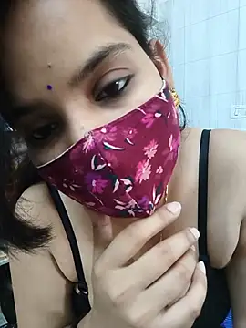 shalini_gupta05 Adlı Modelin Canlı XXX Sohbeti