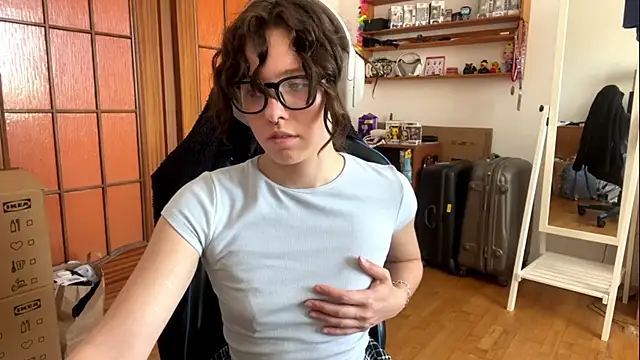 PillowPeachX's Live XXX Chat