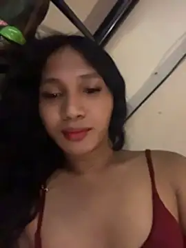 Chat XXX en directo de slutty_aki
