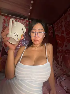 sweetieme's Live XXX Chat