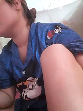 -Tara-a's Live XXX Chat