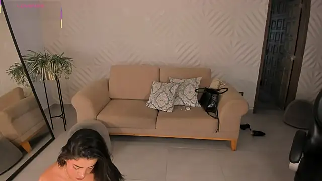 XXX chat uživo modela KateSunder