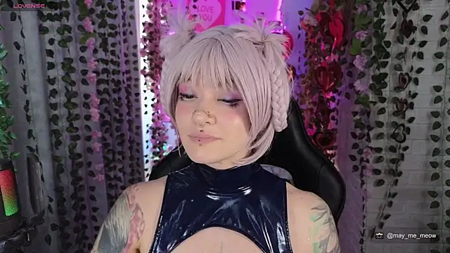 Mee-Meow Live XXX-Chat