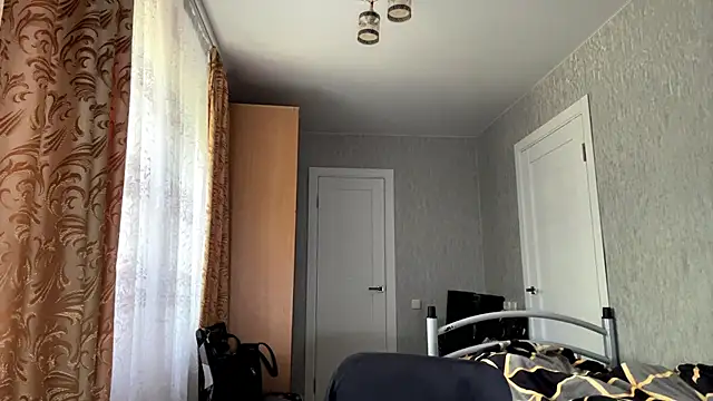 HoneysPiee live XXX chat
