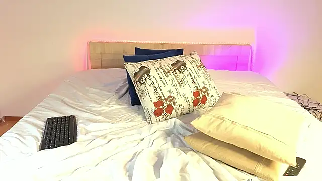 okerriella Chat XXX in diretta