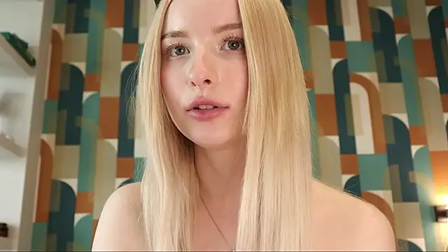 Nana_Wilson Adlı Modelin Canlı XXX Sohbeti