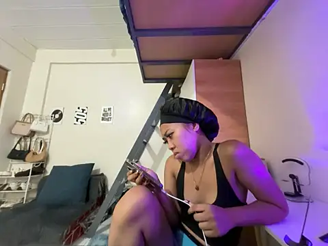 PinayLina18 Obrolan Langsung XXX