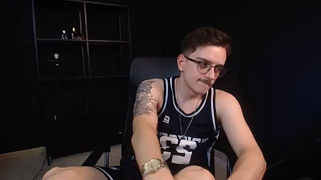 Chatroom XXX en direct de FelixStarkk