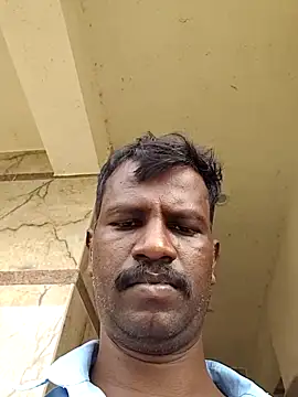 Chat +18 de Paramkeerthi ao vivo