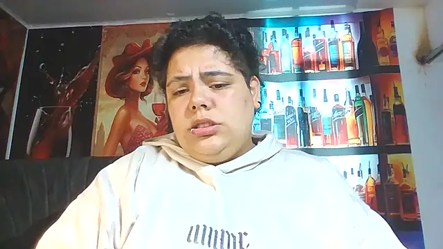 Chat XXX ao vivo de Hailey_Curvy