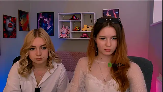 Chat XXX en directo de angie_foxy1