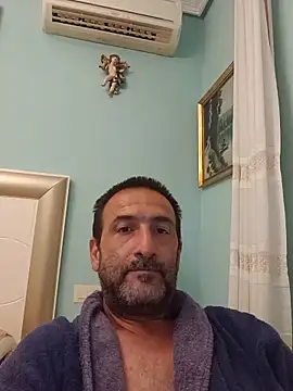 DanTrov79 Live XXX-Chat