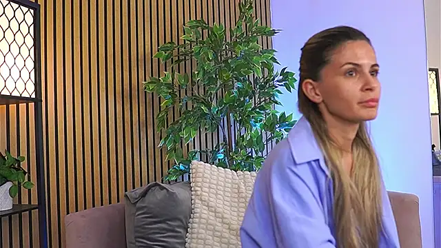 Онлайн чат XXX Avril_Cyrus