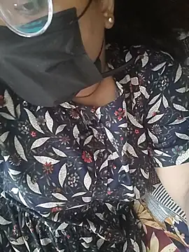 Živý XXX chat MaggieTelugu-15