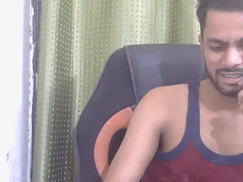 Živý XXX chat Stubborndesiboy