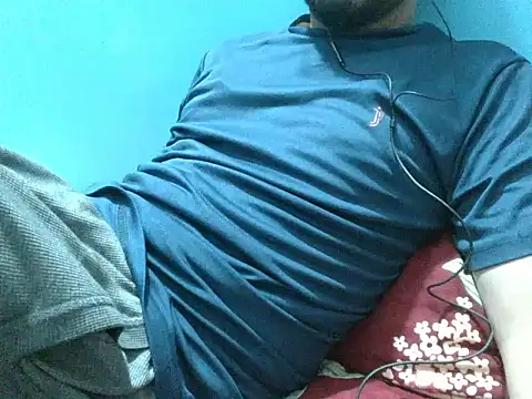 Precumboner Live XXX Chat