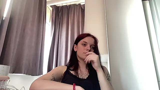 AudriaCriner's Live XXX Chat
