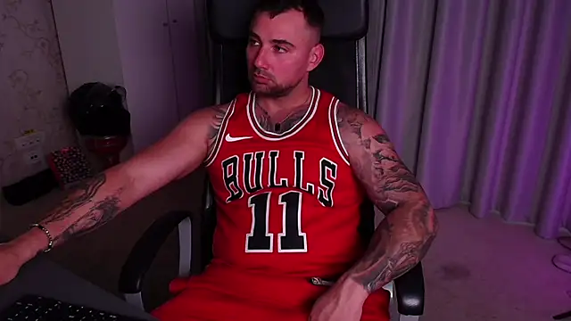 XXX chat uživo modela DuncanStone