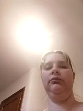 JessicaItalia Chat XXX live