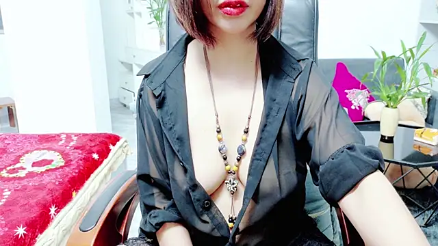 Czat XXX na żywo – Miu-Le