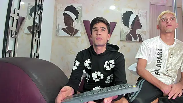RED_BOYS1's Live XXX Chat