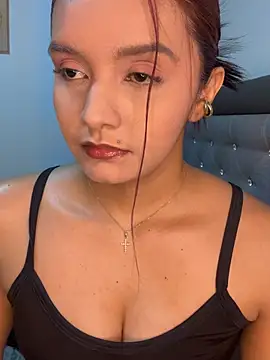 Melanyprada's Live XXX Chat