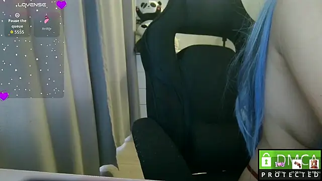 Chat XXX en directo de LitleCaty