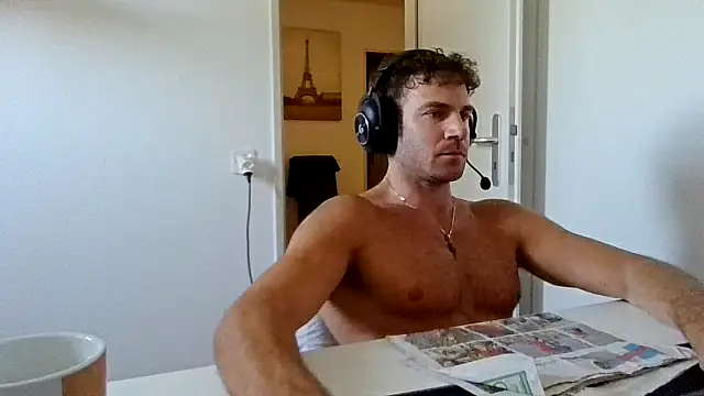 alpha-hunk Chat XXX live