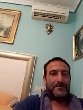 DanTrov79 Chat XXX live