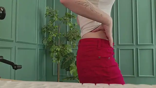 XXX chat uživo modela haleybooo