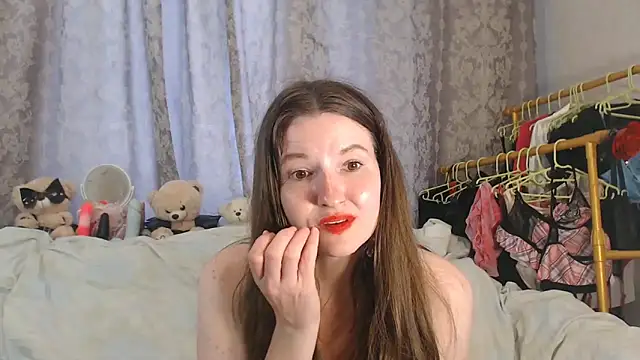 הופעת וובקאם של ChloeBrooklyn