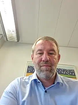 Markus-1980's Live XXX Chat