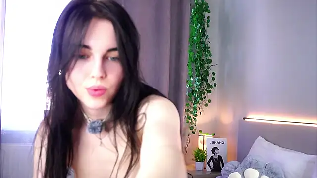 MirnaTellado Chat XXX live