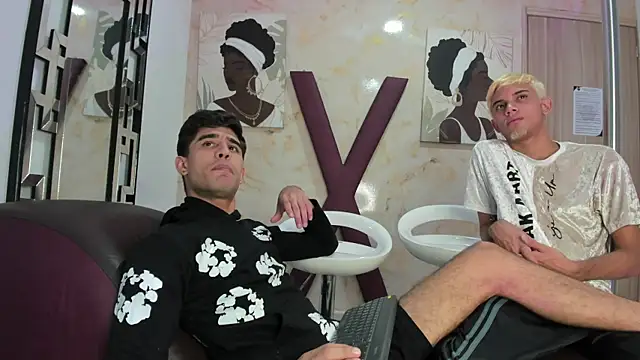 RED_BOYS1 Live XXX-chat