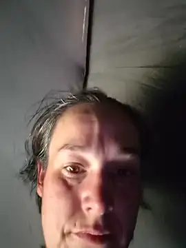 Živý XXX chat adelinegirly