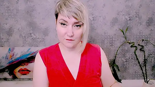 Djullia Live XXX Chat