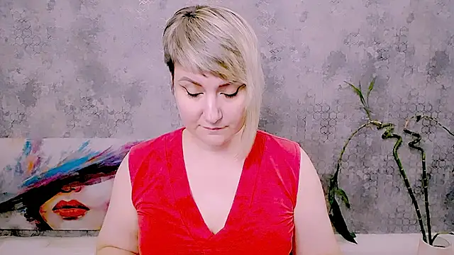 Djullia Live XXX-Chat