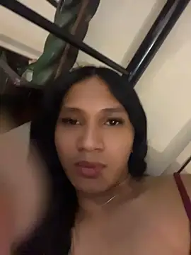 Czat XXX na żywo – slutty_aki
