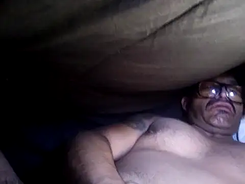 Онлайн чат XXX Mrdick78