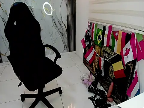 queen_findom1 – Live XXX-chat