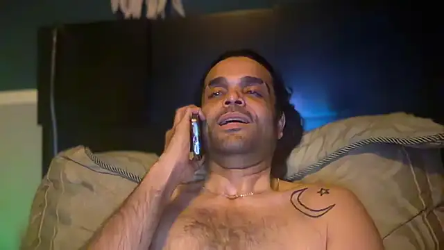 Chat XXX en directo de KungFuPanda001
