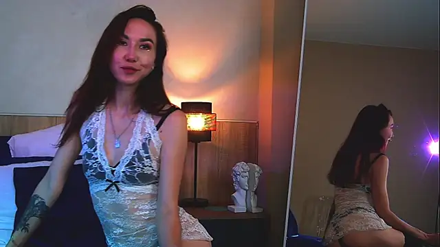 EmilyGray__ live XXX chat