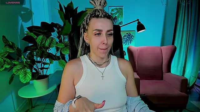 Chat XXX ao vivo de MonicaRiley