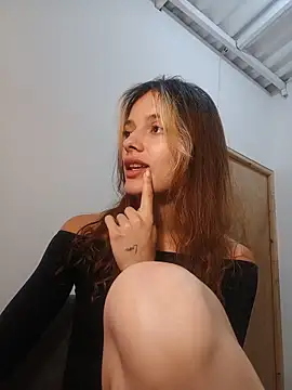 Chat +18 de karenarango ao vivo
