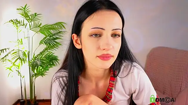 Chat +18 de Monica_lar ao vivo